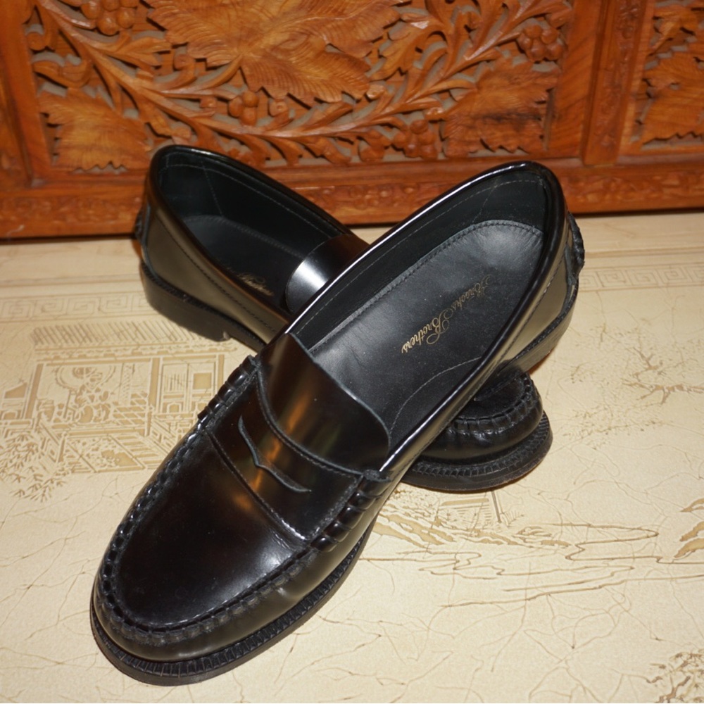 Brooks Brothers Rare Handmade in Italy Black Loafer Size 8